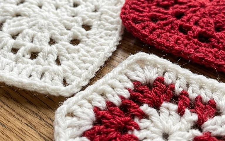 Crochet Snowflake Square | Crafting Happiness